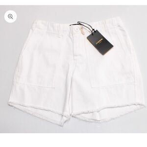 LE SUPERBE
BEACH CRAWLER SHORT sz 2. White